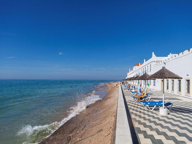 Playa de la Luz image
