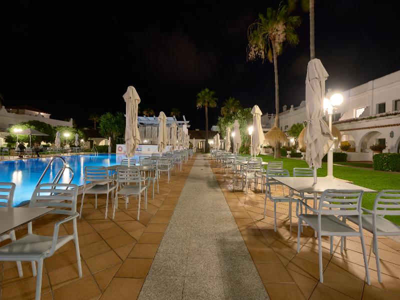 Playa de la Luz image