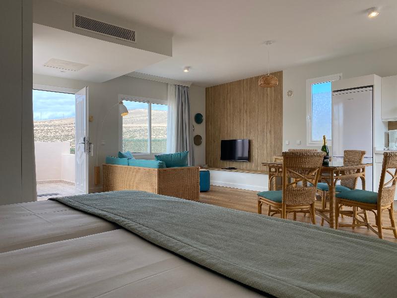 Hotel Esmeralda Maris by LIVVO image