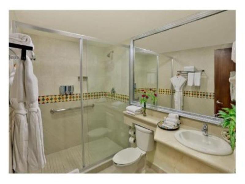 Hotel Adhara Cancún image