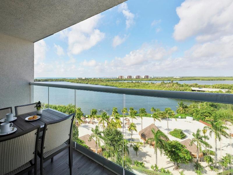 The Westin Resort & Spa Cancun image