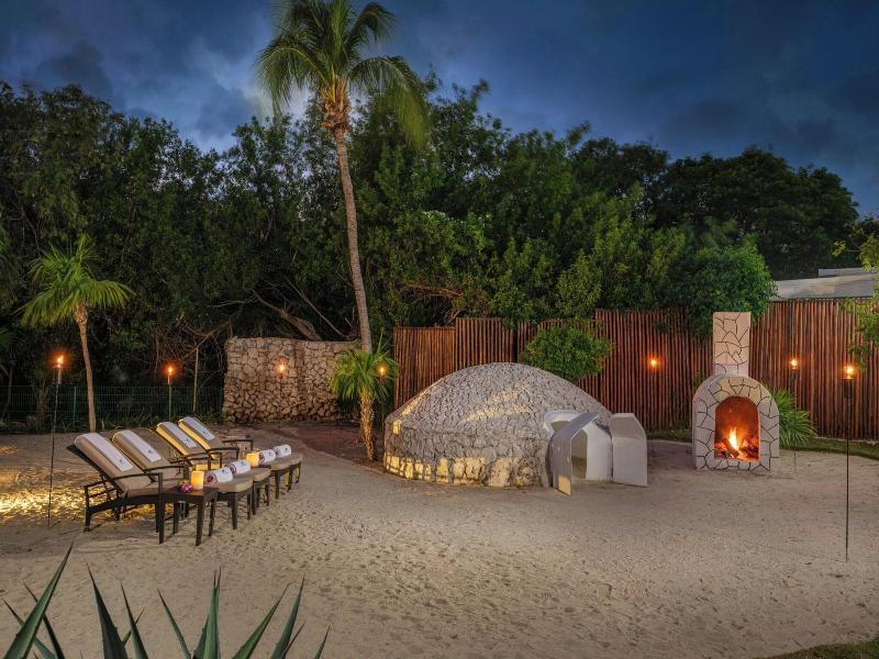The Westin Resort & Spa Cancun image