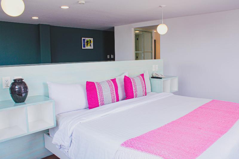 Bed room