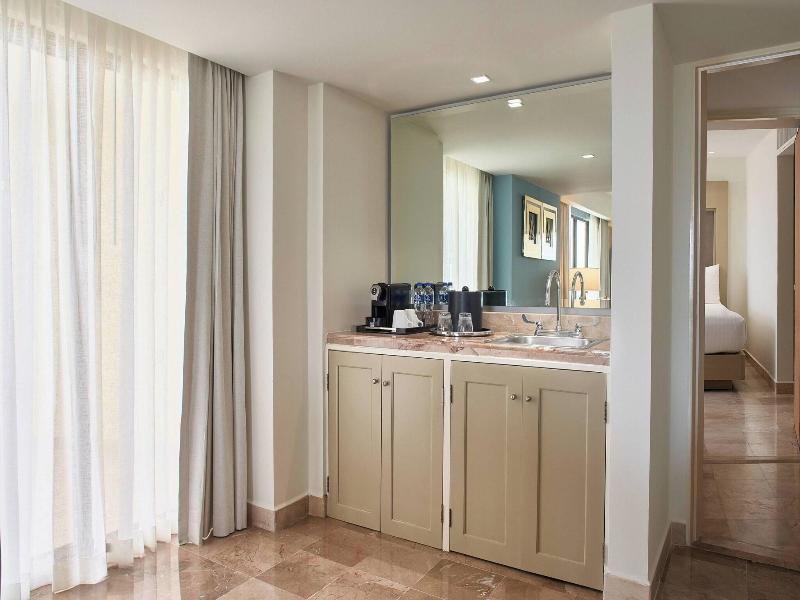Marriott Puerto Vallarta Resort & Spa image
