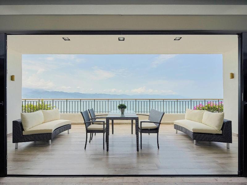 Marriott Puerto Vallarta Resort & Spa image