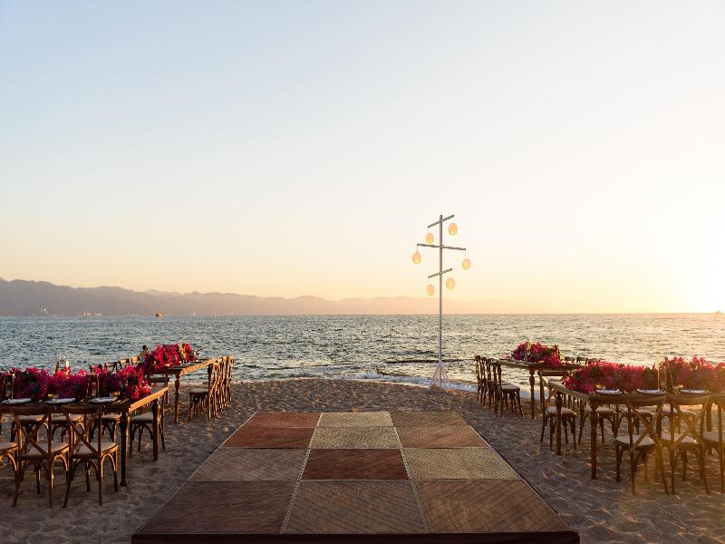 Melia Puerto Vallarta All Inclusive image