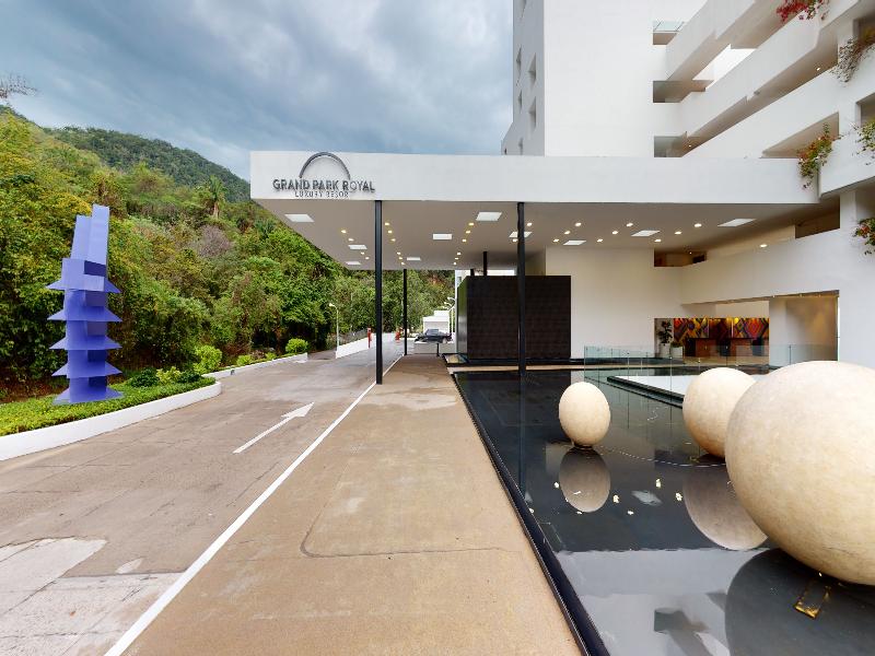 Grand Park Royal Puerto Vallarta image