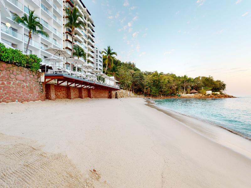 Grand Park Royal Puerto Vallarta image