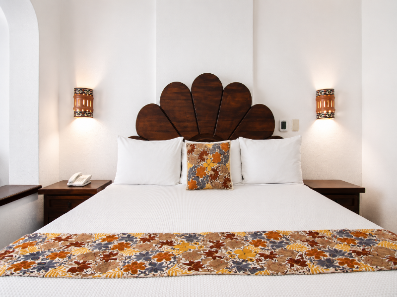 Los Arcos Suites image