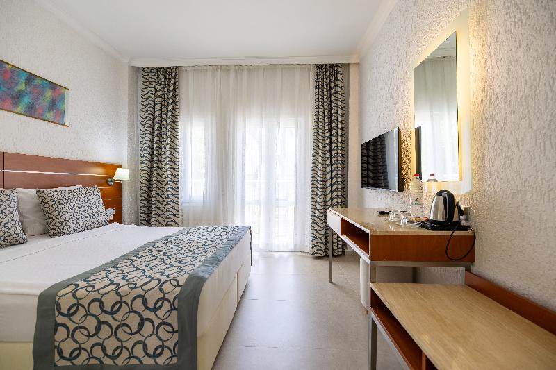 Club Sardunya & Petunya Hotel