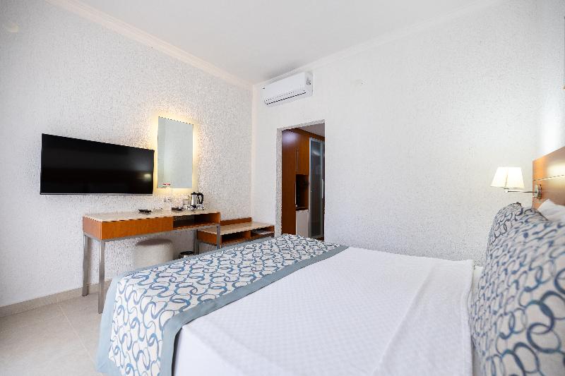 Club Sardunya & Petunya Hotel
