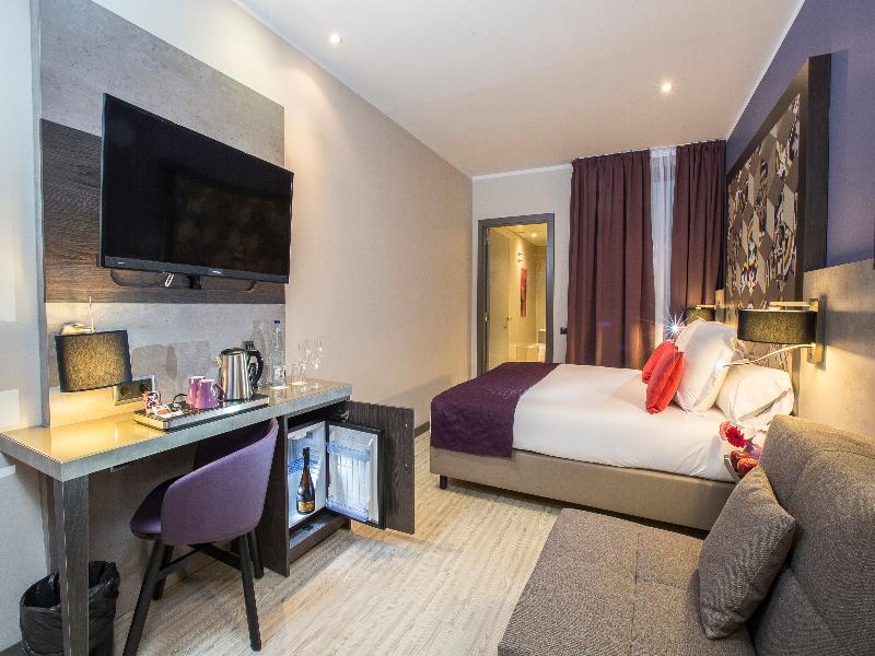 Leonardo Hotel Las Ramblas image