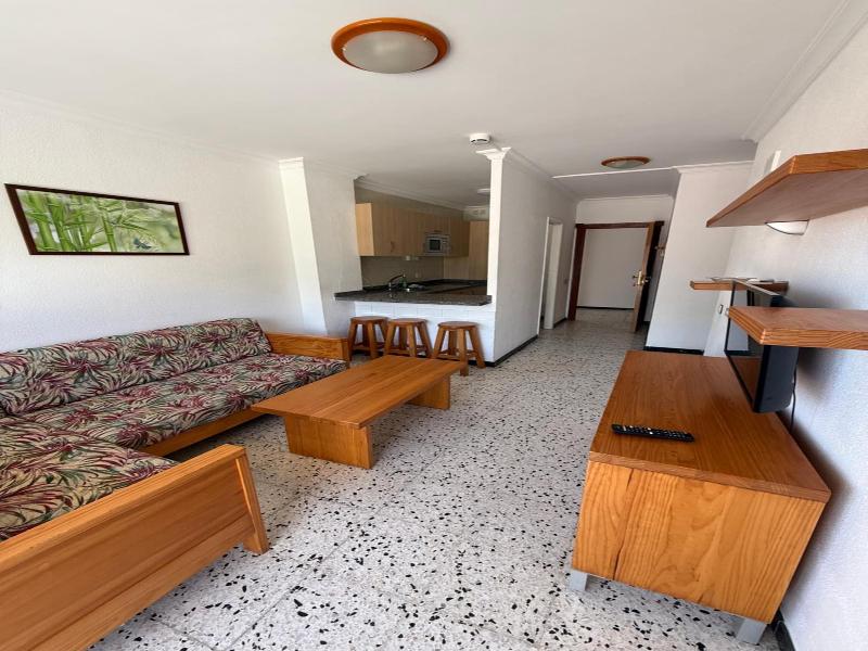 Los Ficus image