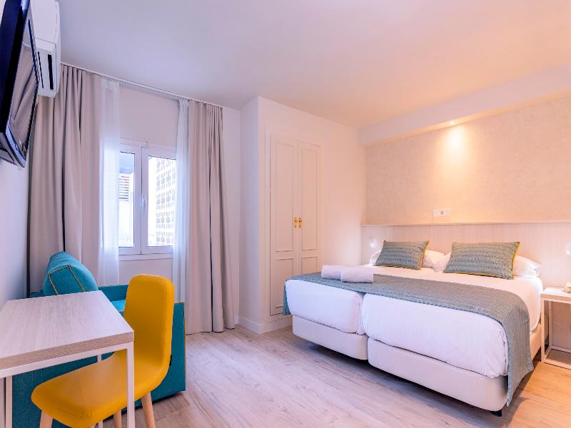 Hotel Palmasol image
