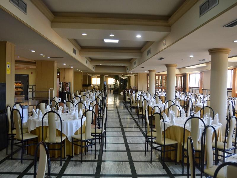 Hotel Reyes Ziries image