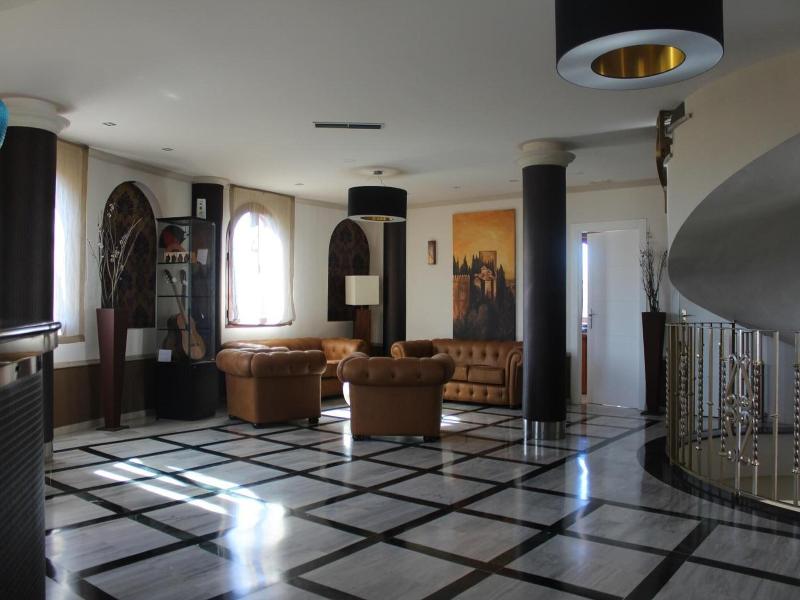 Hotel Reyes Ziries image