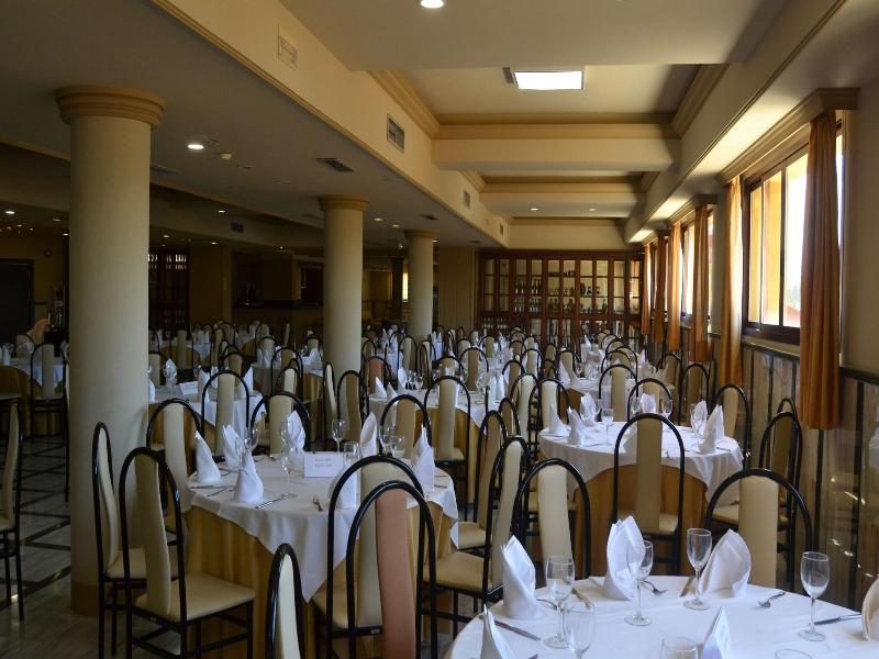 Hotel Reyes Ziries image