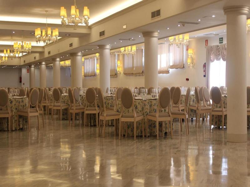 Hotel Reyes Ziries image