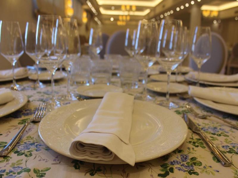 Hotel Reyes Ziries image