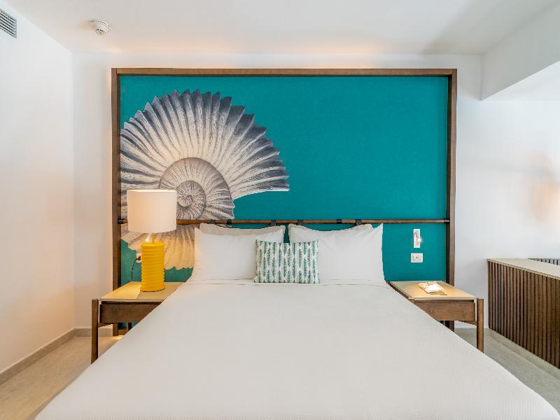 Caribe Deluxe Princess image