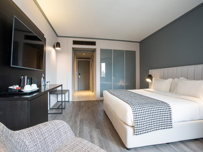 HF Fenix Porto image