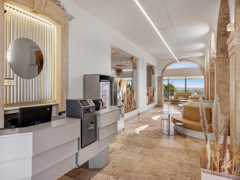 B&B HOTEL Sado Setúbal image