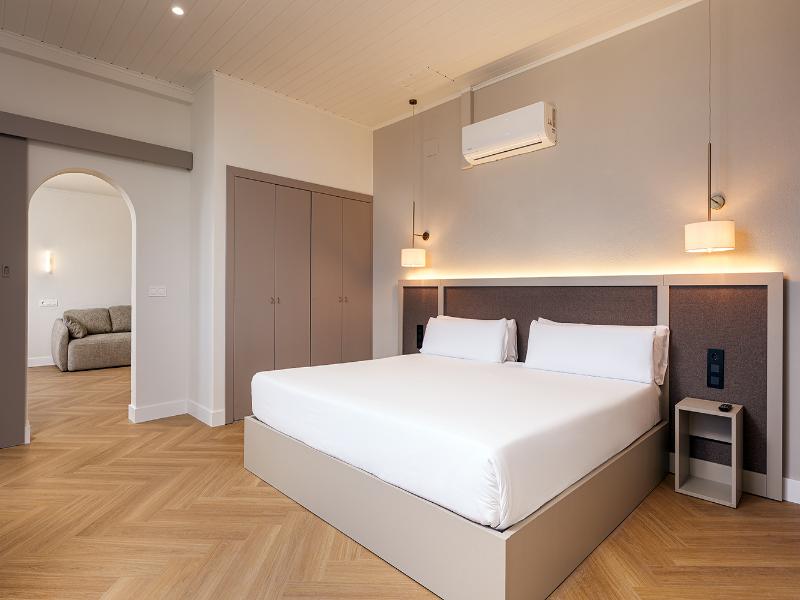 B&B HOTEL Sado Setúbal image