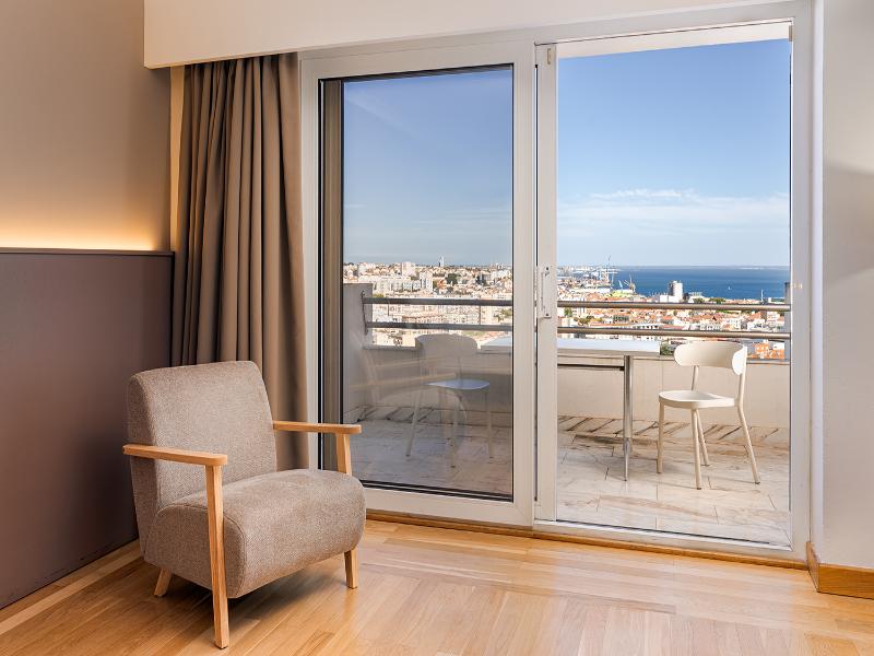 B&B HOTEL Sado Setúbal image