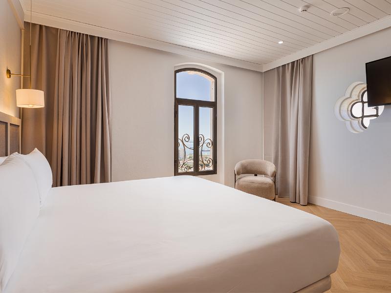 B&B HOTEL Sado Setúbal image
