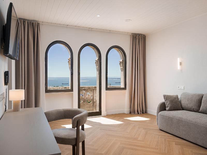 B&B HOTEL Sado Setúbal image