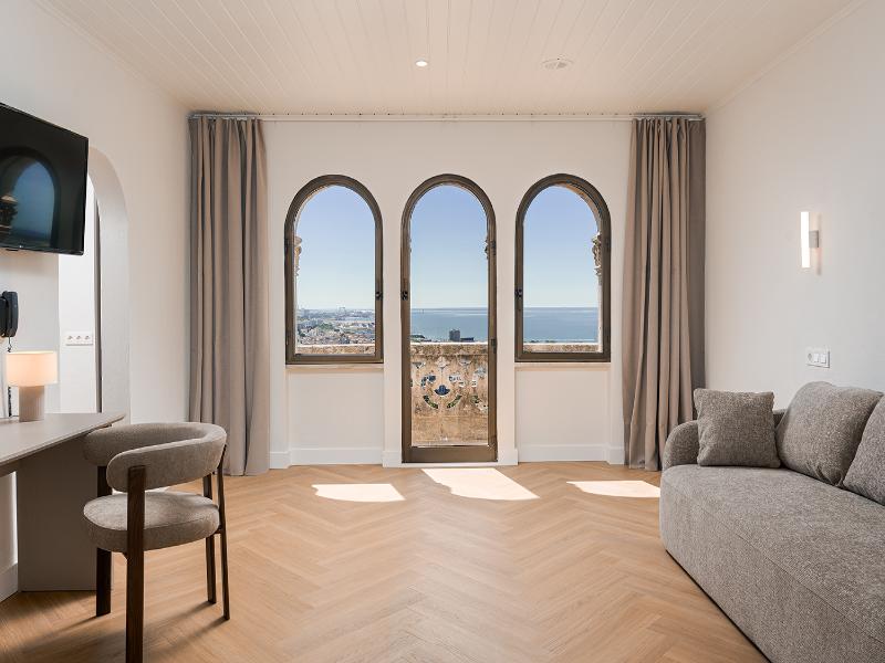 B&B HOTEL Sado Setúbal image
