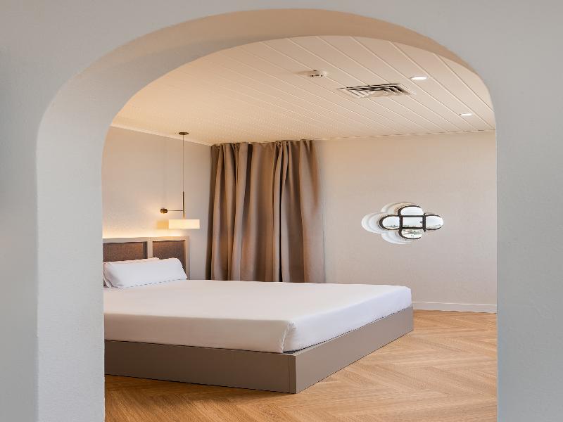 B&B HOTEL Sado Setúbal image