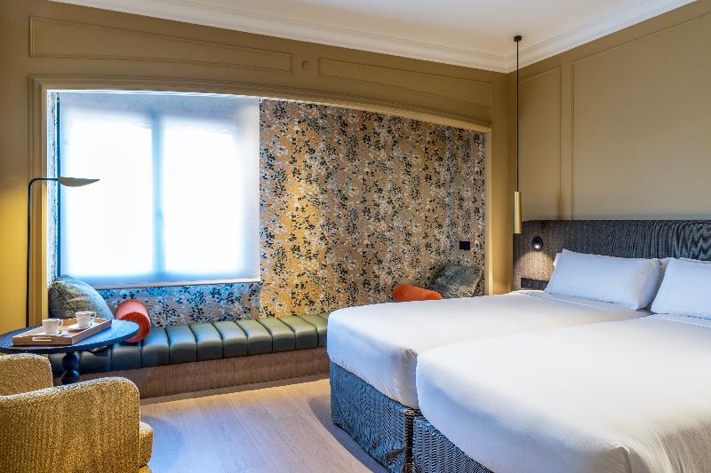 Stay in style at El Avenida Palace