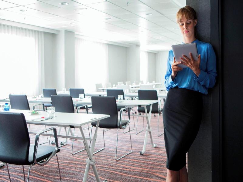 Marriott Hotel Madrid Auditorium image