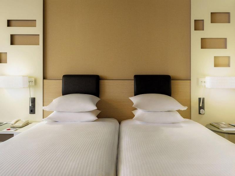 Marriott Hotel Madrid Auditorium image