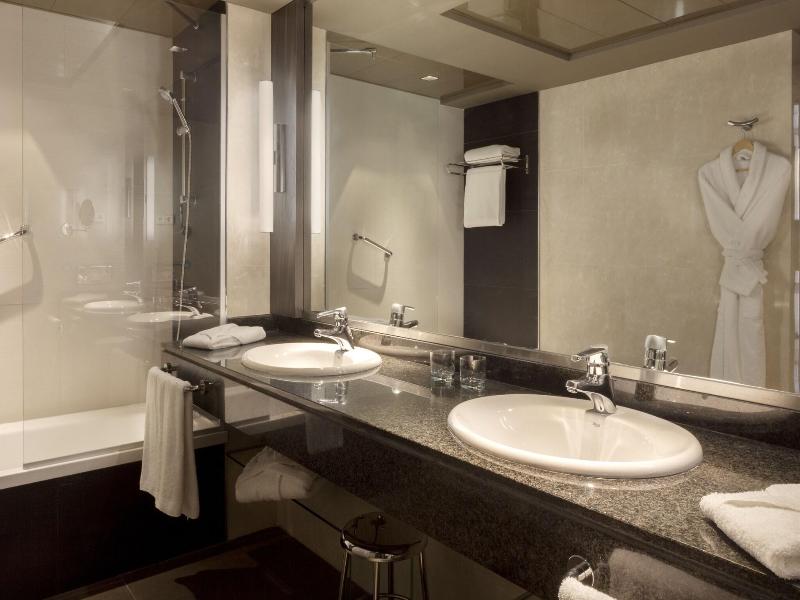 Marriott Hotel Madrid Auditorium image