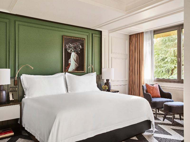 Rosewood Villa Magna image