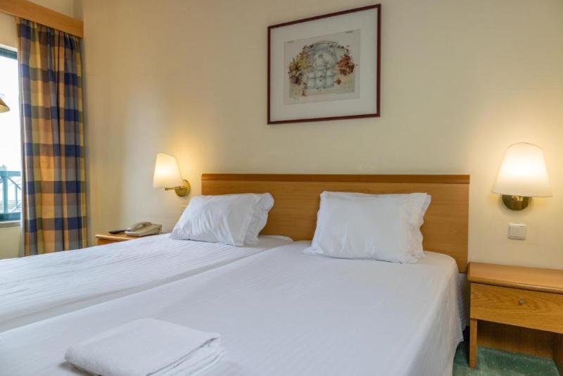 Flag Hotel Guimarães-Fafe image