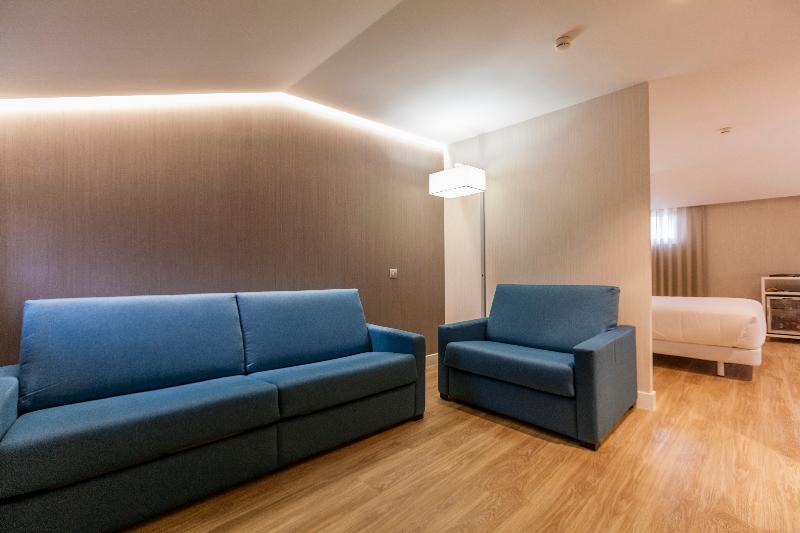 NH Oviedo Principado image