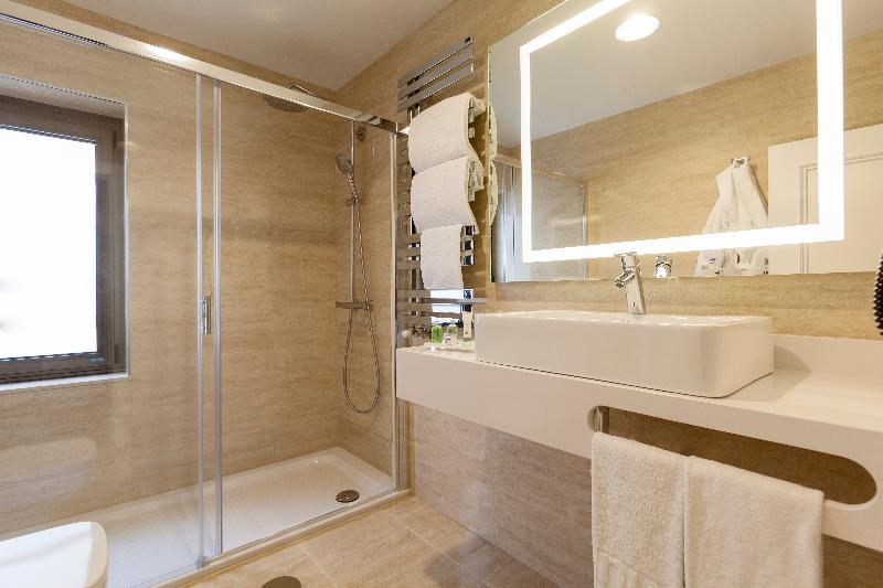 NH Oviedo Principado image