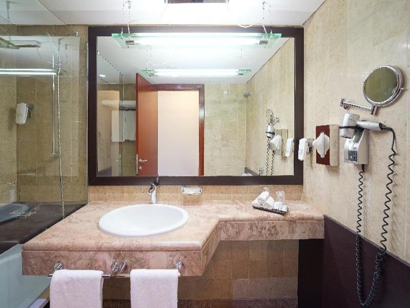 Legendary Lisboa Suites image