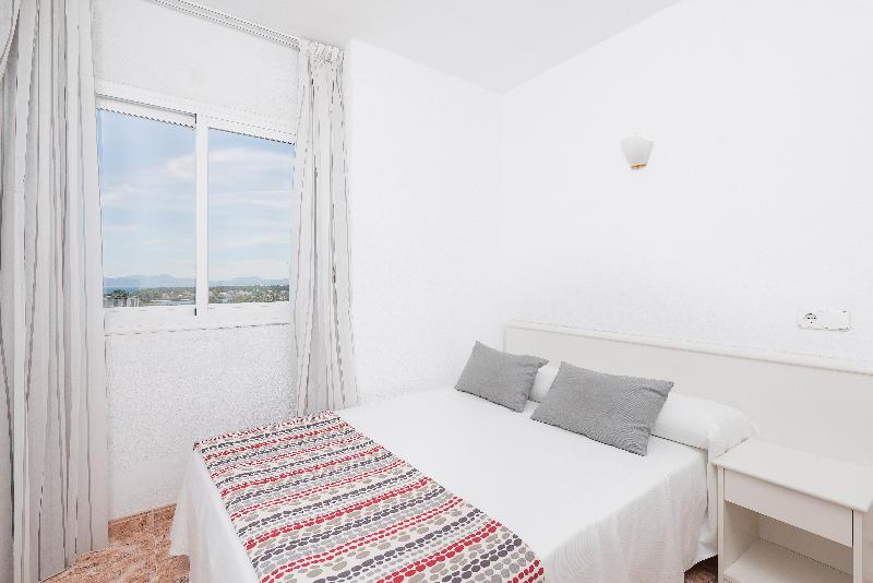 Apartamentos Siesta I image