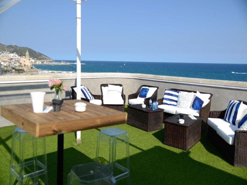 Mediterraneo Sitges Hotel & Apartments  image