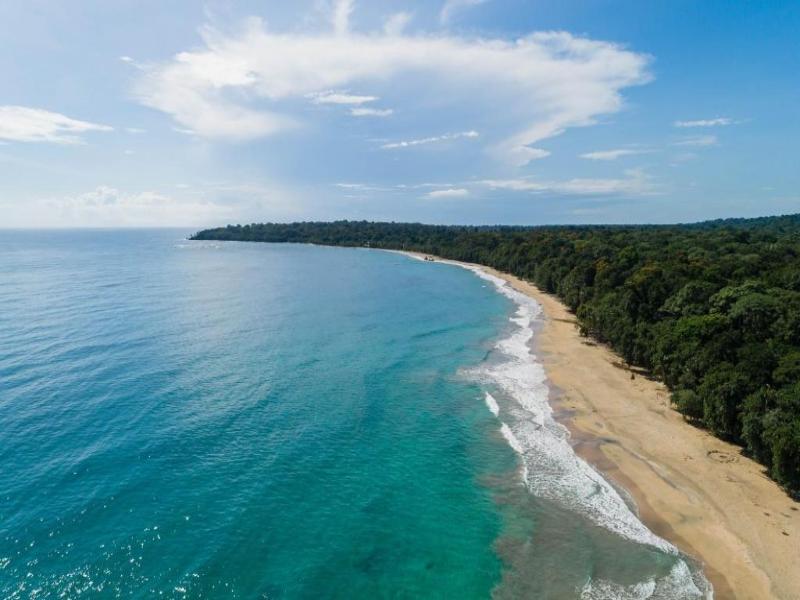 Almonds & Corals Boutique Hotel 