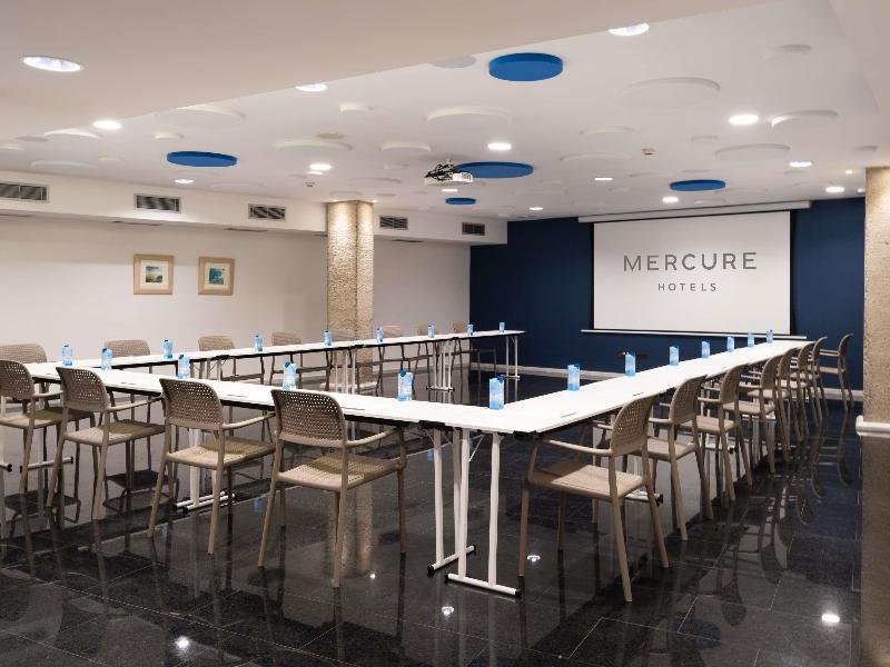 Mercure Bilbao Jardines de Albia image