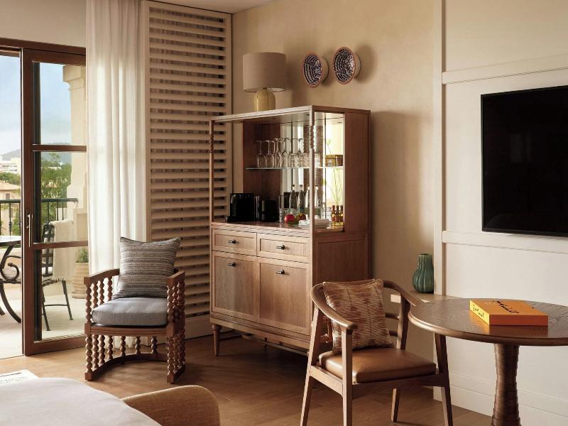 The St. Regis Mardavall Resort image