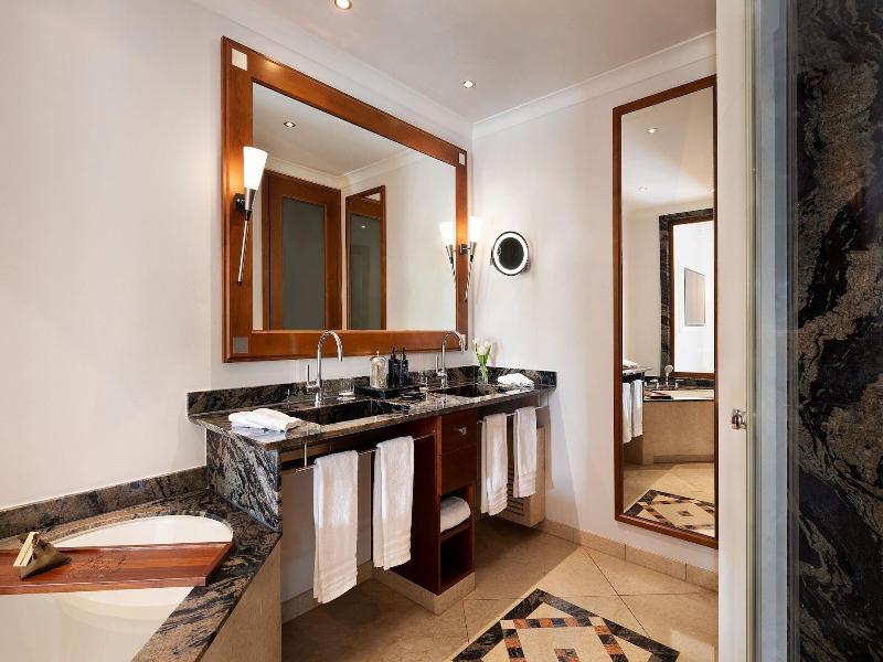 The St. Regis Mardavall Resort image