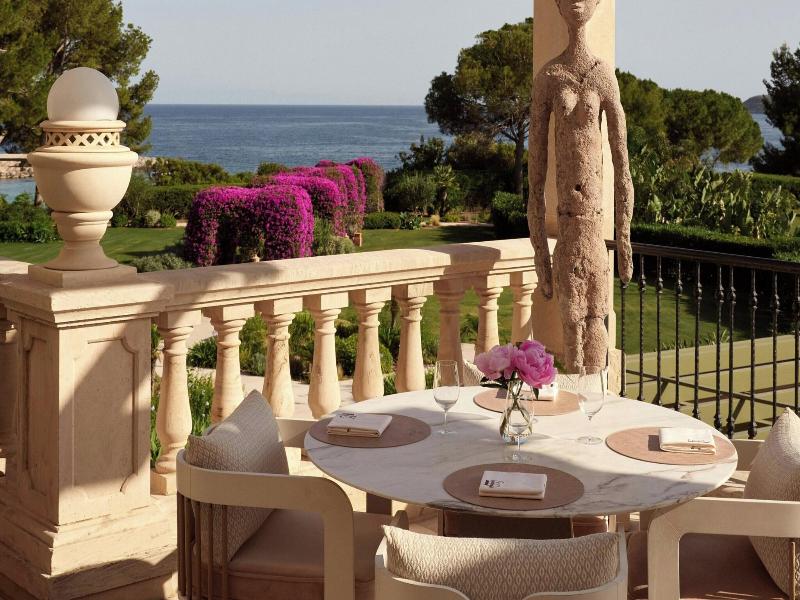 The St. Regis Mardavall Resort image