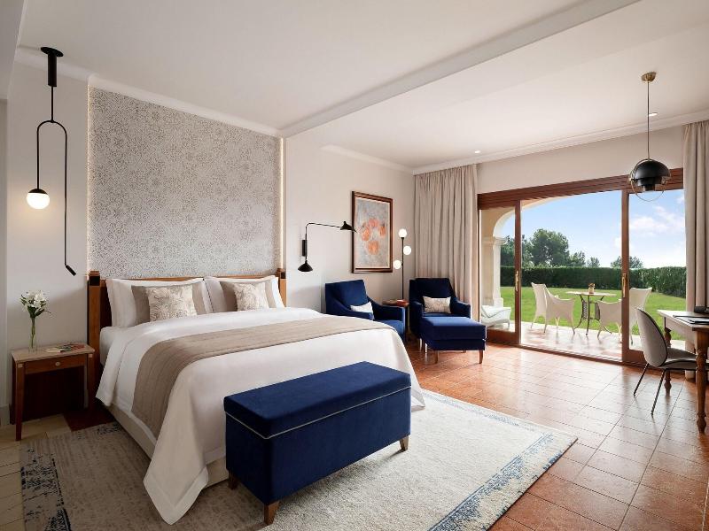 The St. Regis Mardavall Resort image