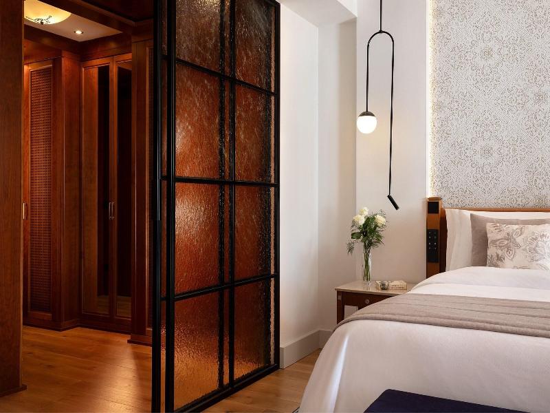 The St. Regis Mardavall Resort image